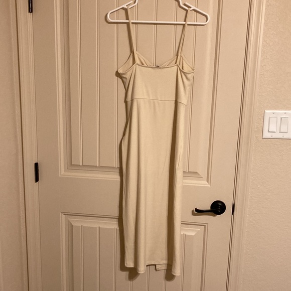 Forever 21 Spaghetti Strap Overwrap Across Front Ruching on Side Dress Sz L NWT - Picture 4 of 6